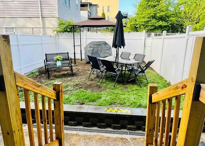 2 Bedroom Apartment, Close To Nyc & Downtown Jc!